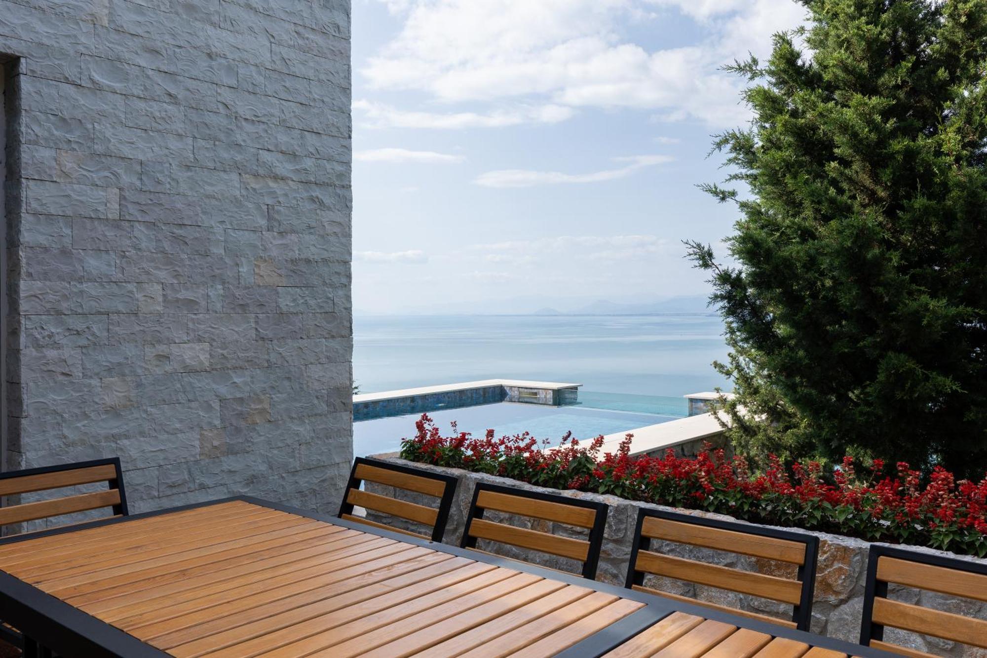 The Luxury Villa Shirokë Exterior foto